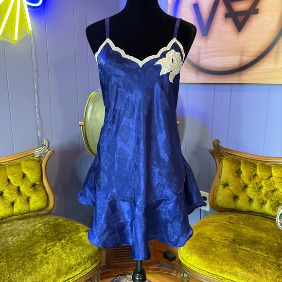 Vintage 80s Victoria’s Secret Royal Blue Floral Satin Flared Slip Dress - Picture 1 of 9